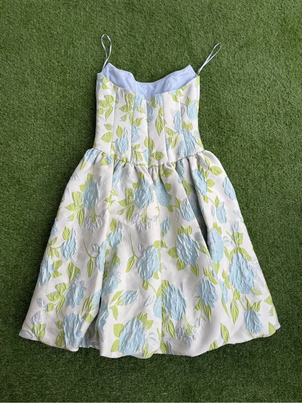 NWT Amsale Floral Jacquard Bubble Hem Dress Ice Floral Size 6 MSRP $1250